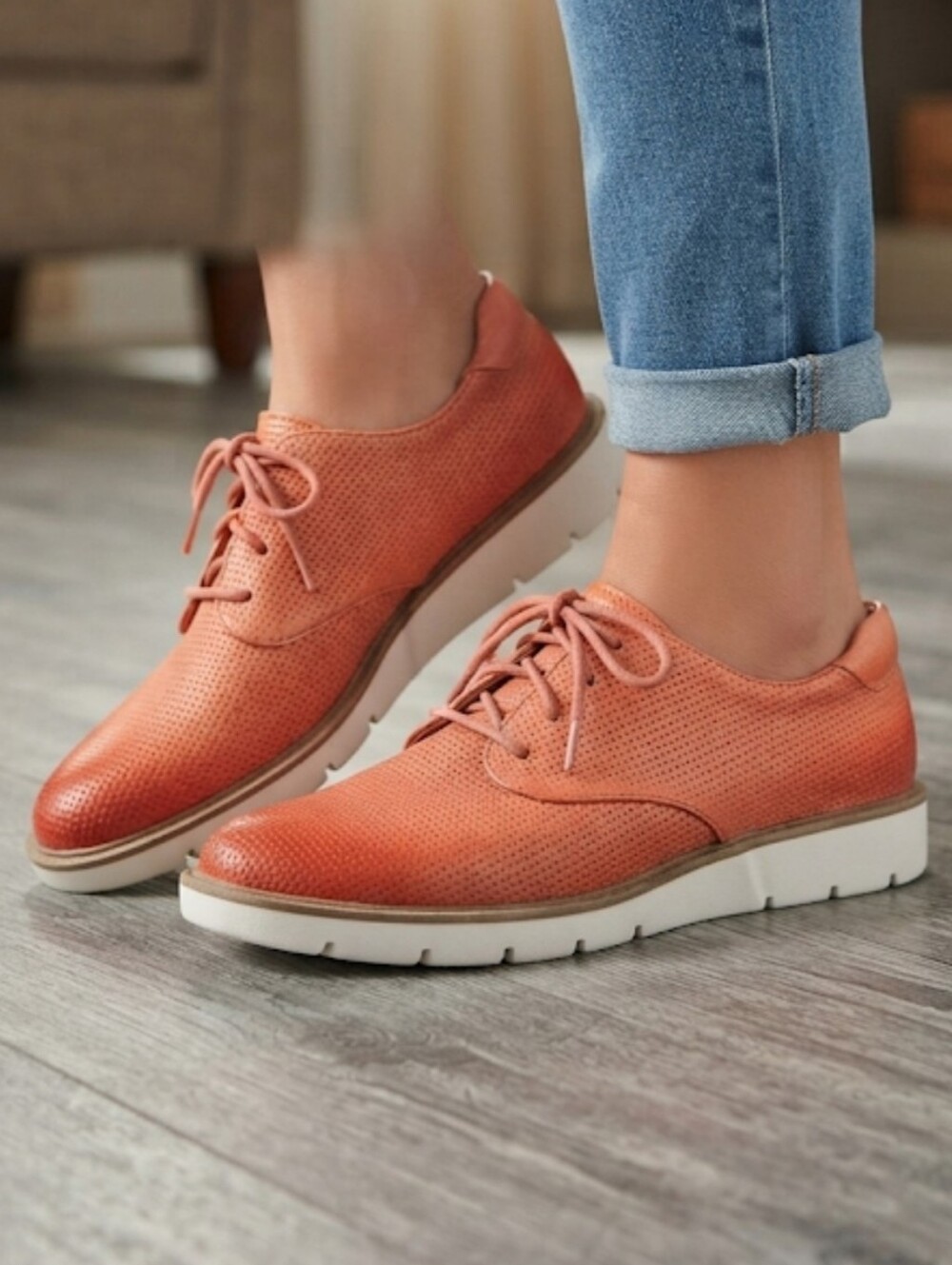 Sofft Women Leather Oxford Sneakers Shoes sz 7.5M